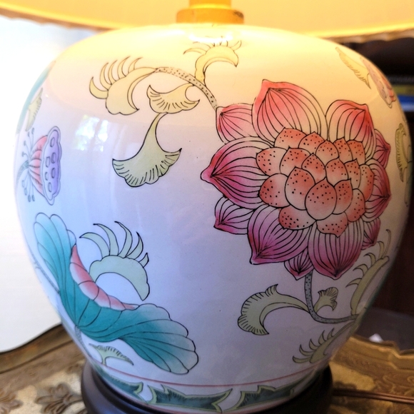 Chinoiserie 🎏 vintage lamp with original shade - Picture 2 of 15
